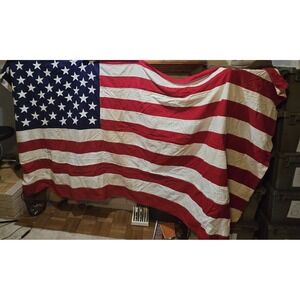 Bulldog Bunting - Large US Flag - 5 x 9 1/2 foot -